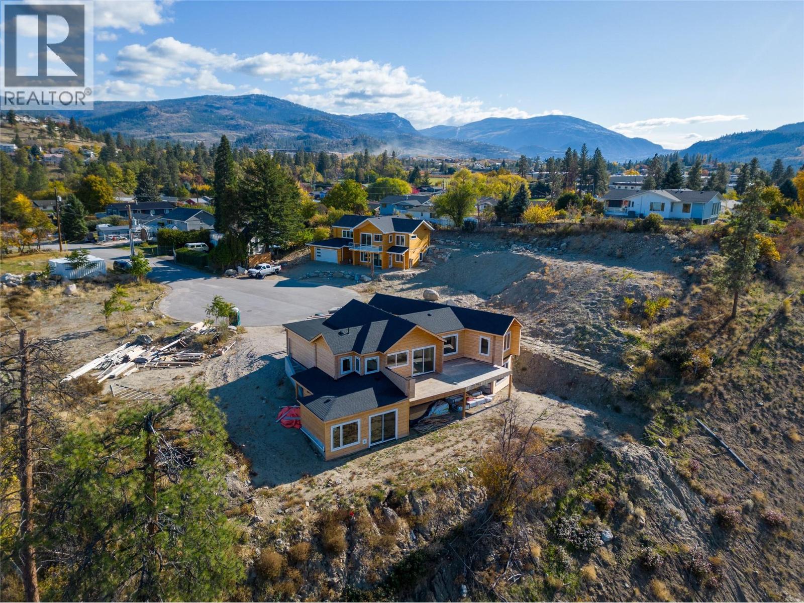 4850 Bassett Avenue - 7