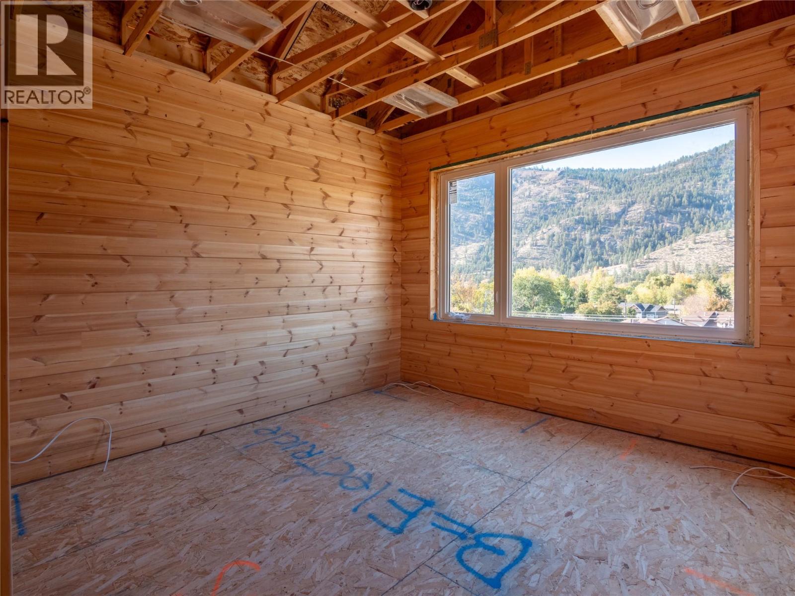 4850 Bassett Avenue - 34