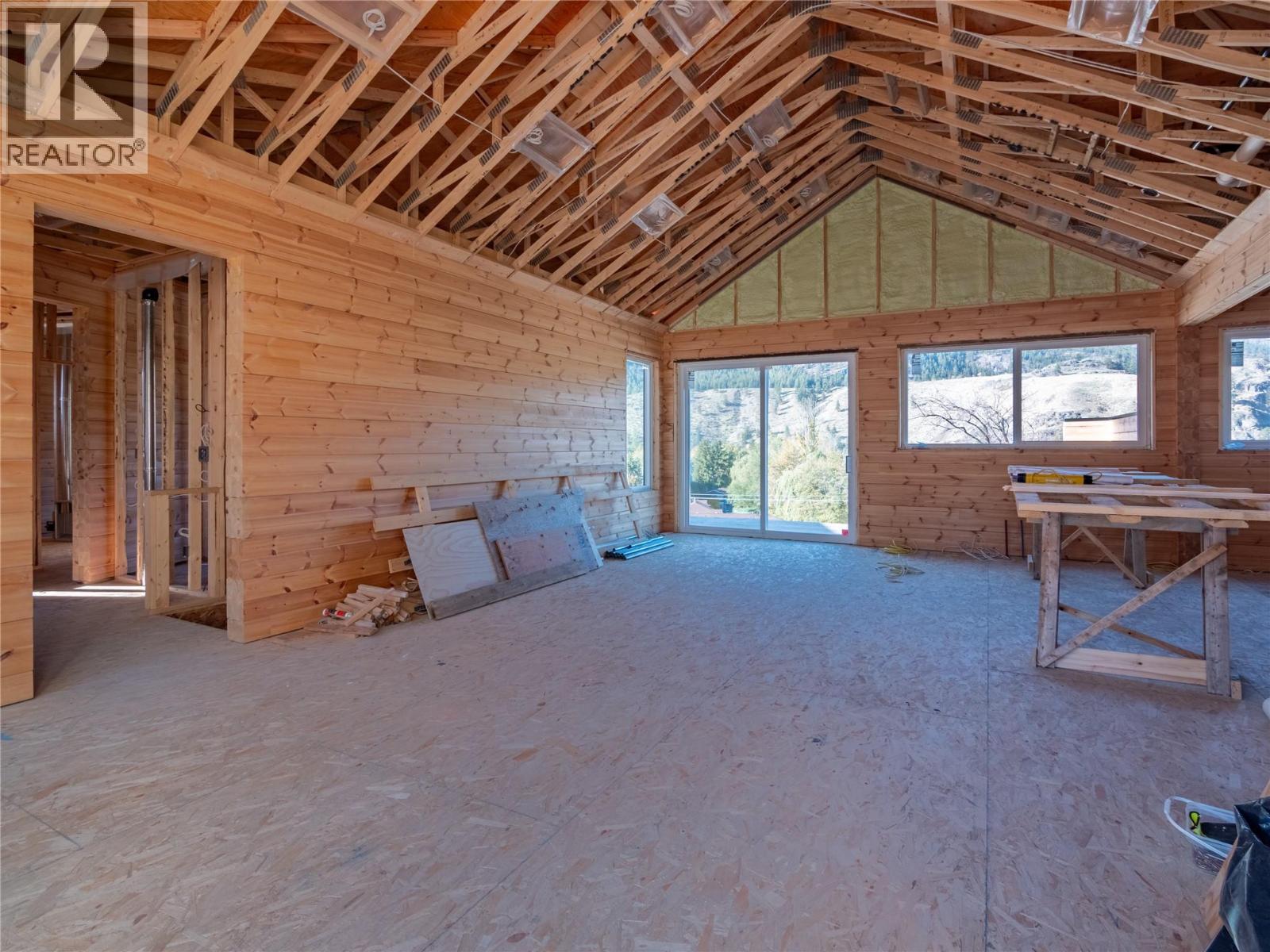 4850 Bassett Avenue - 14