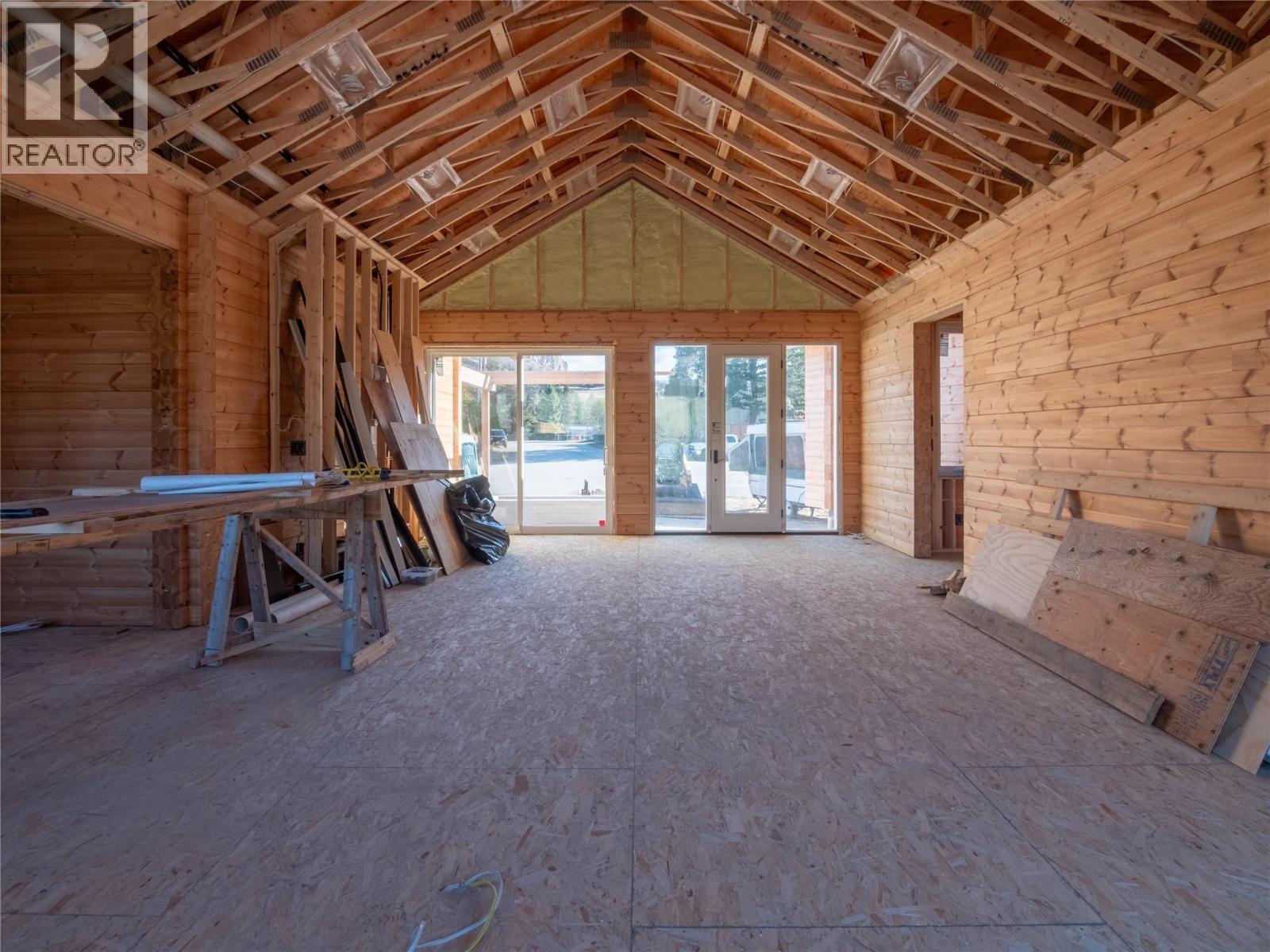 4850 Bassett Avenue - 16