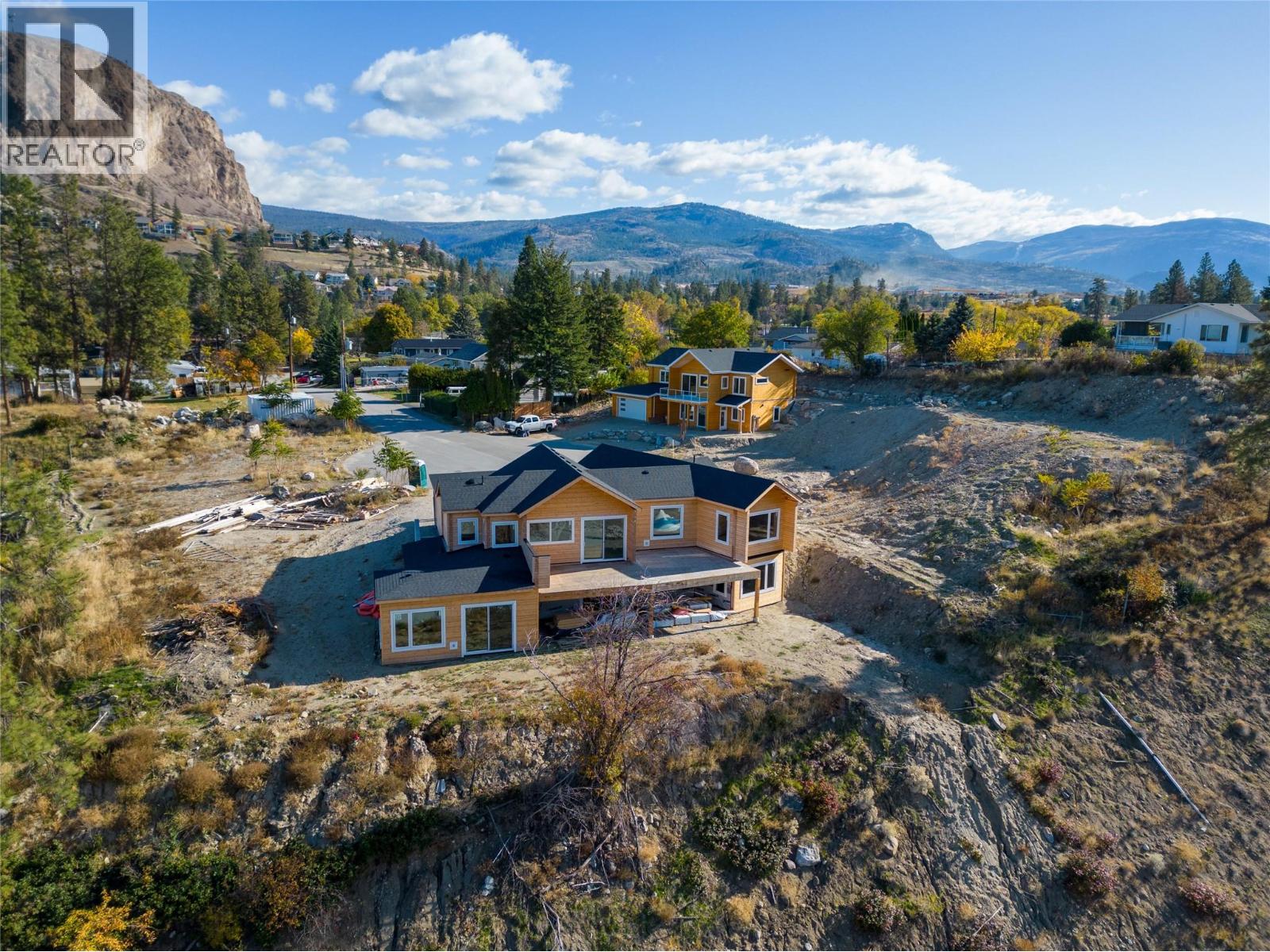 4850 Bassett Avenue - 6