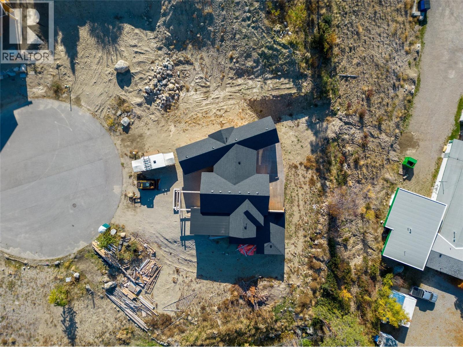 4850 Bassett Avenue - 10