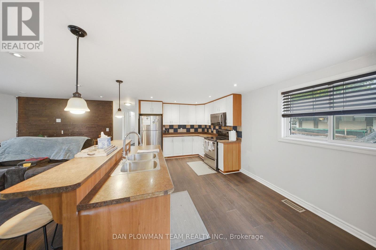 1185 NORMAN COURT - 5