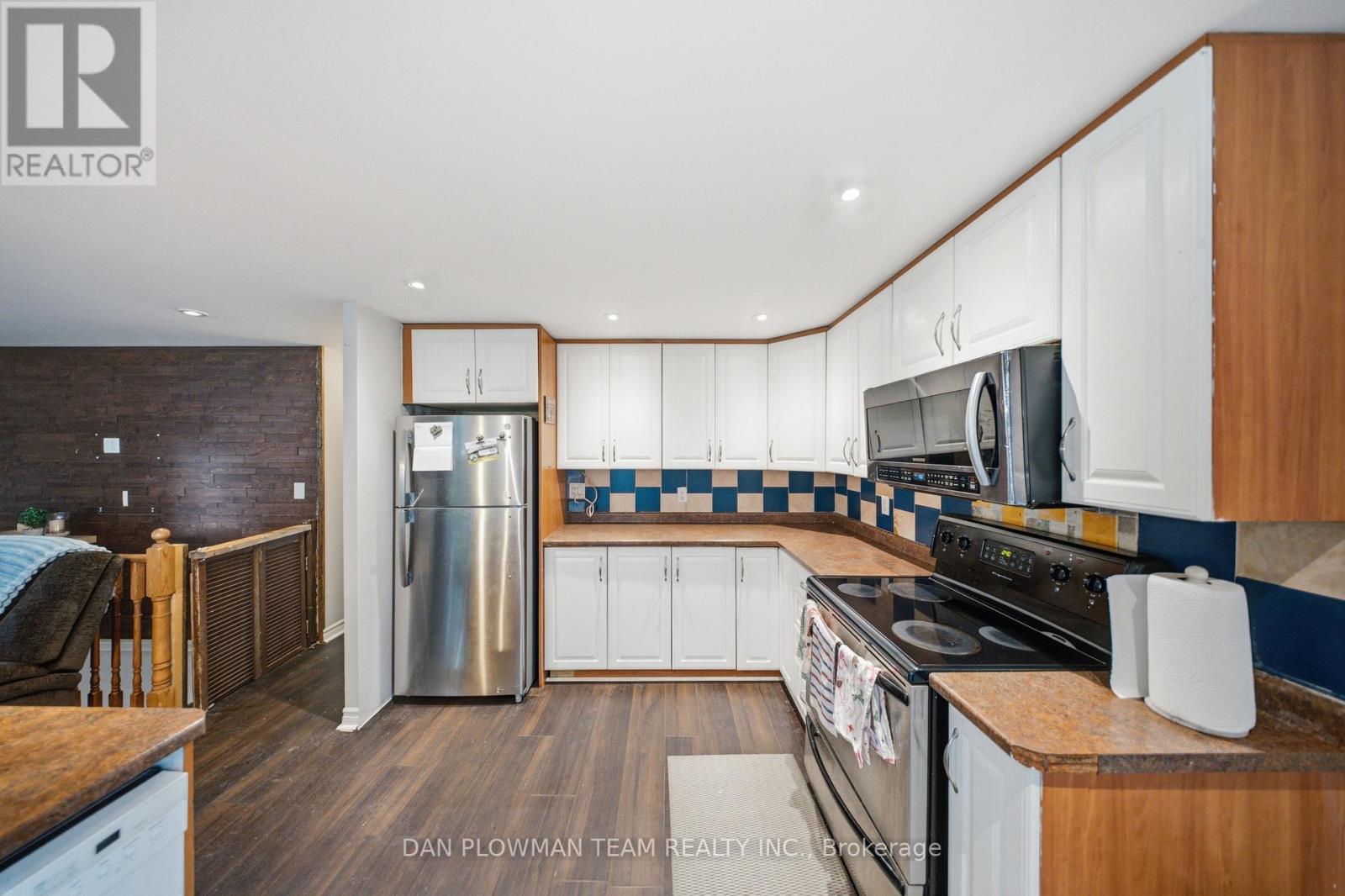 1185 NORMAN COURT - 7