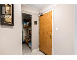 1608 2041 Bellwood Avenue, Burnaby, BC V5B4V5 Photo 21