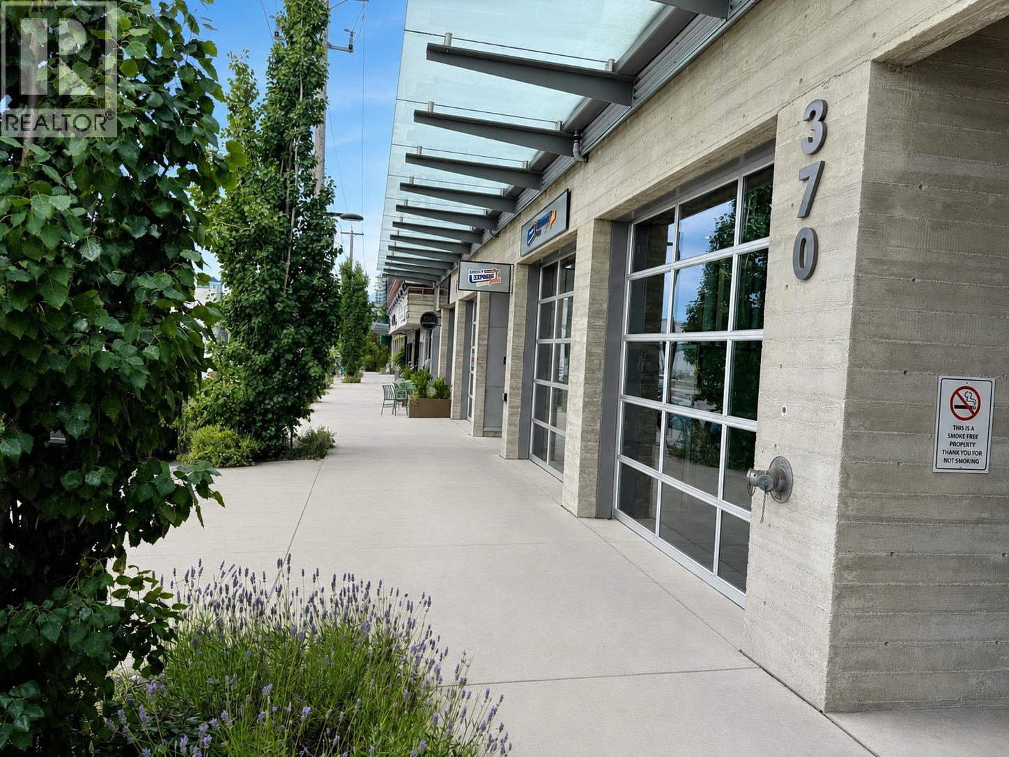 102 370 E ESPLANADE AVENUE, North Vancouver