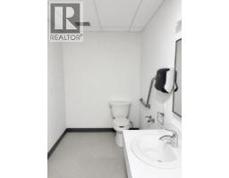 102 370 E Esplanade Avenue, North Vancouver, BC V7L1A4 Photo 18