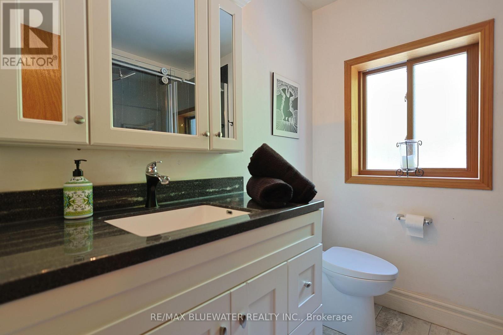 9994 EDWARD STREET - 23