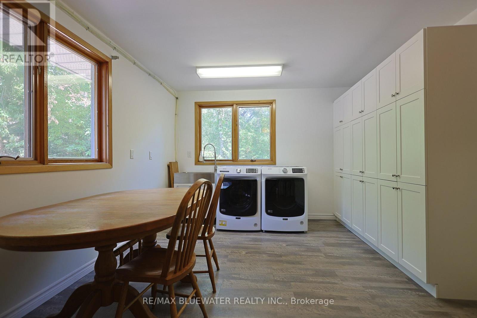 9994 EDWARD STREET - 22