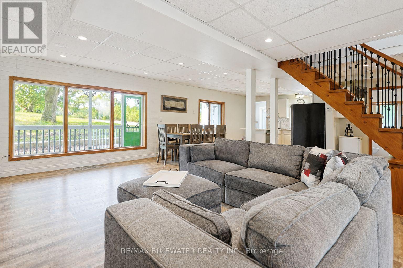 9994 EDWARD STREET - 21