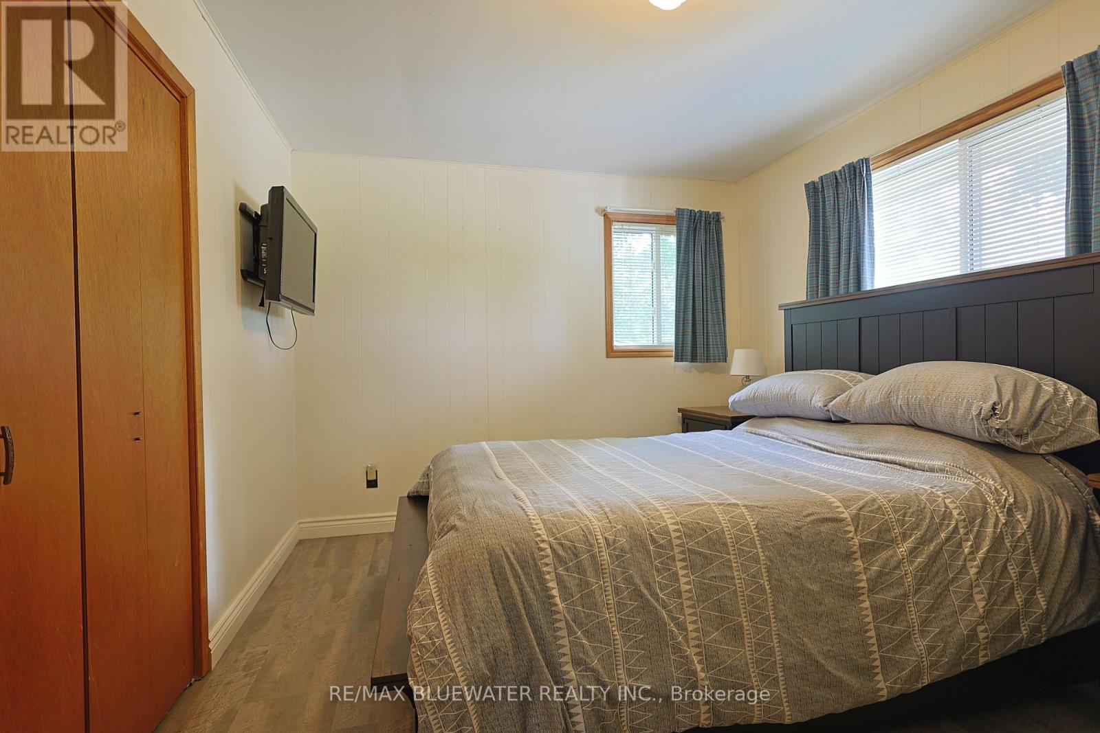 9994 EDWARD STREET - 28