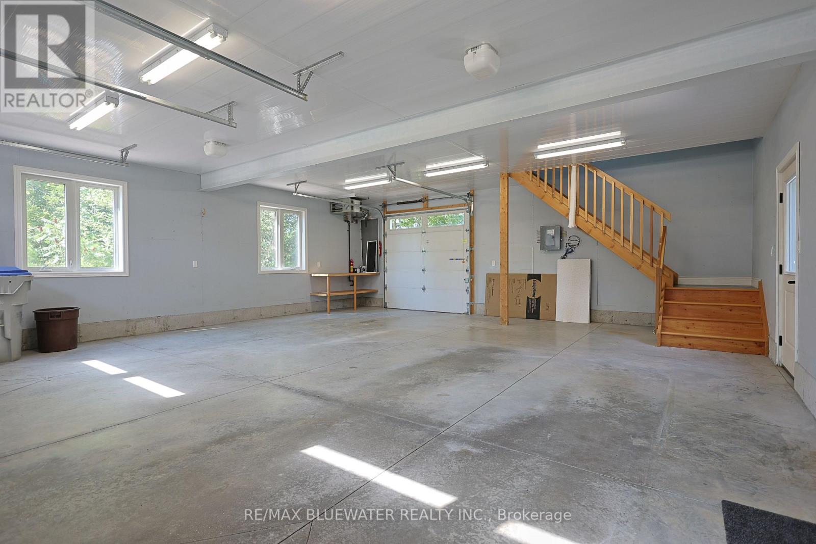 9994 EDWARD STREET - 35