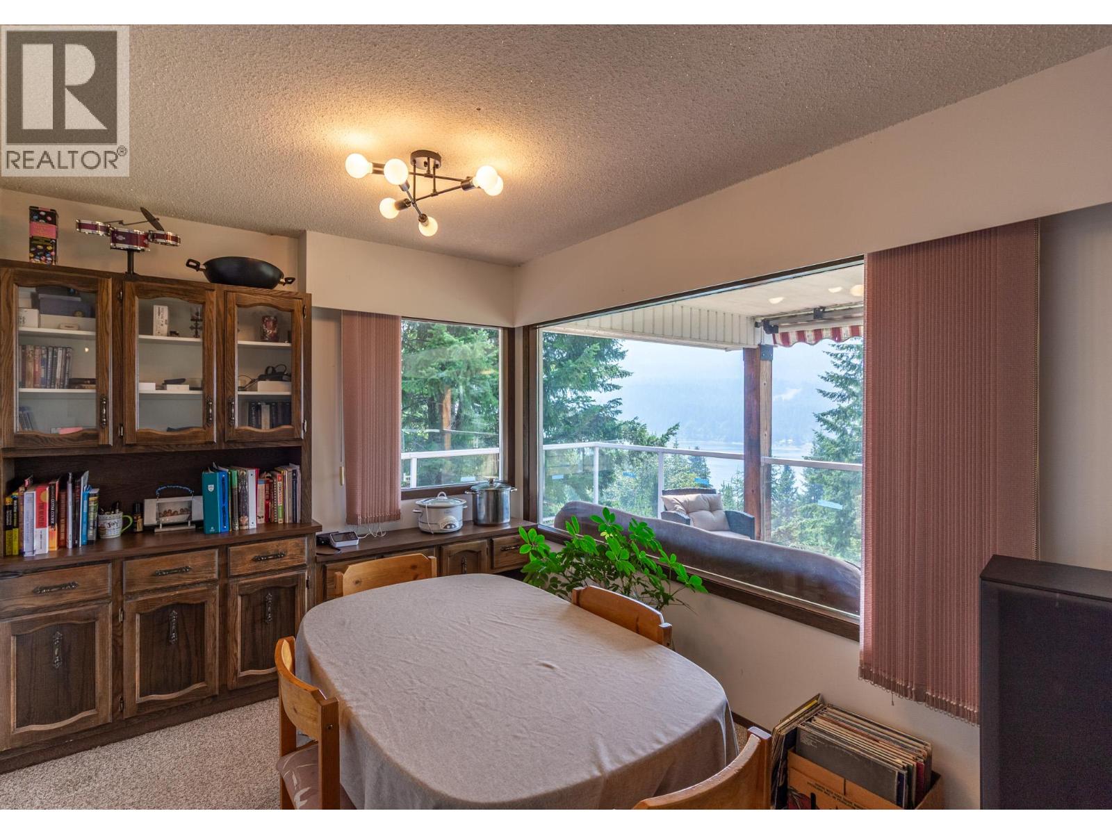 7546 Upper Balfour Road - 16