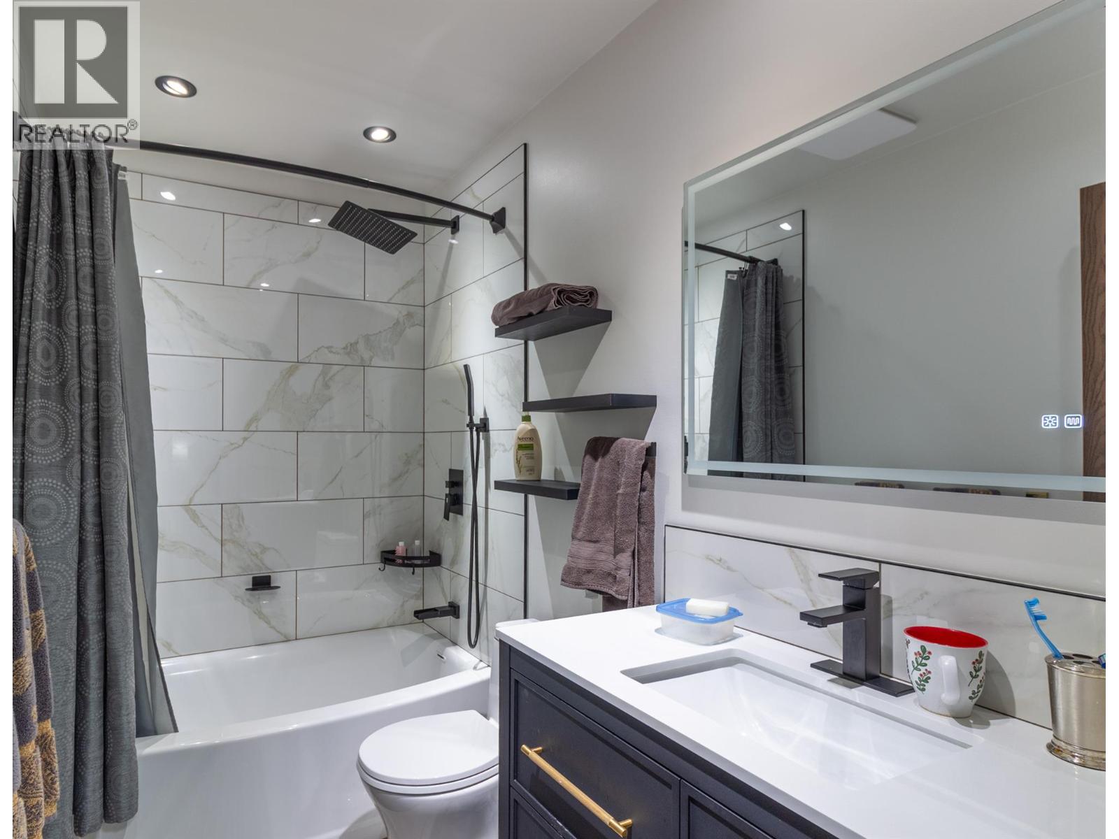 7546 Upper Balfour Road - 21
