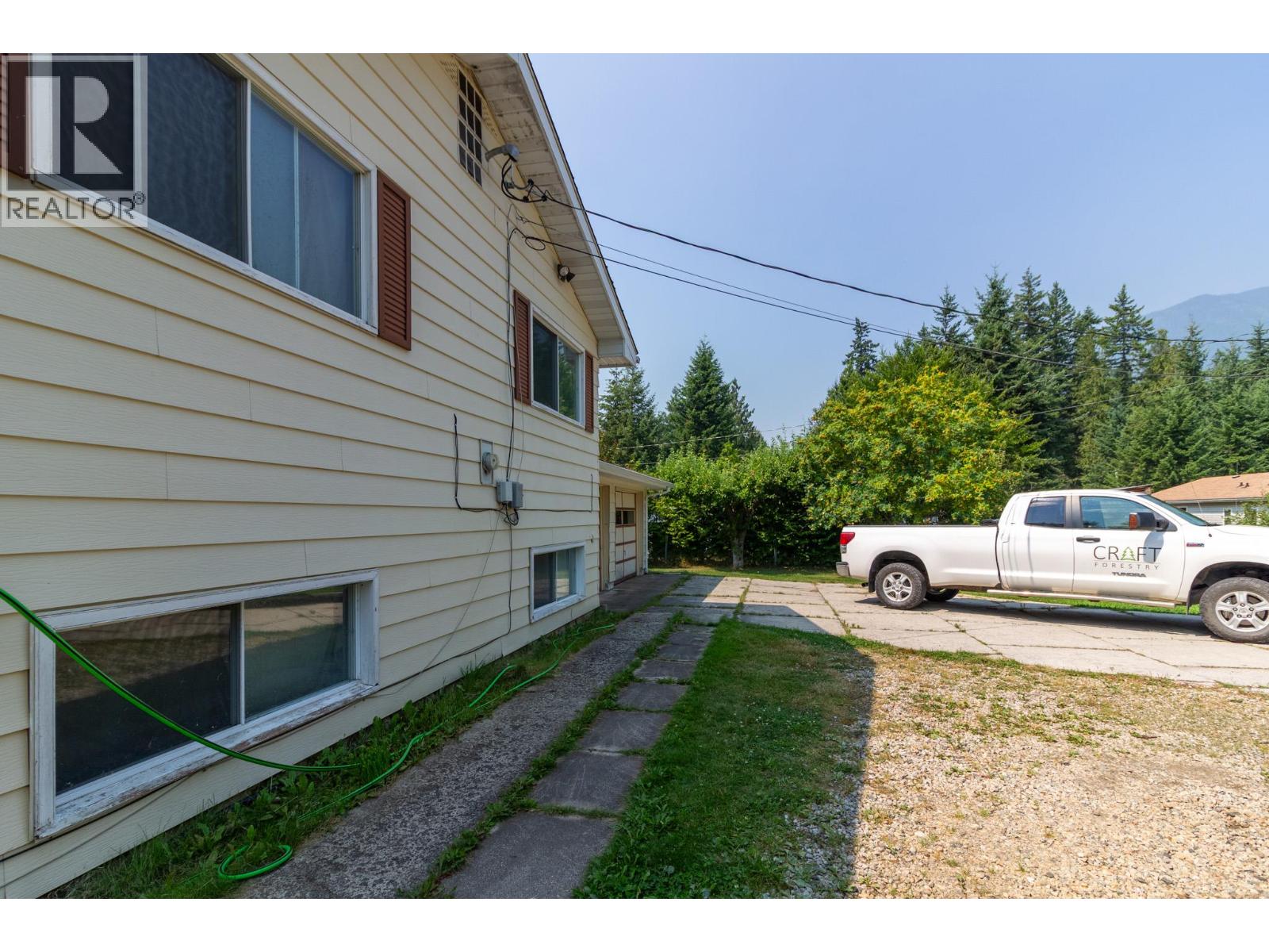 7546 Upper Balfour Road - 38