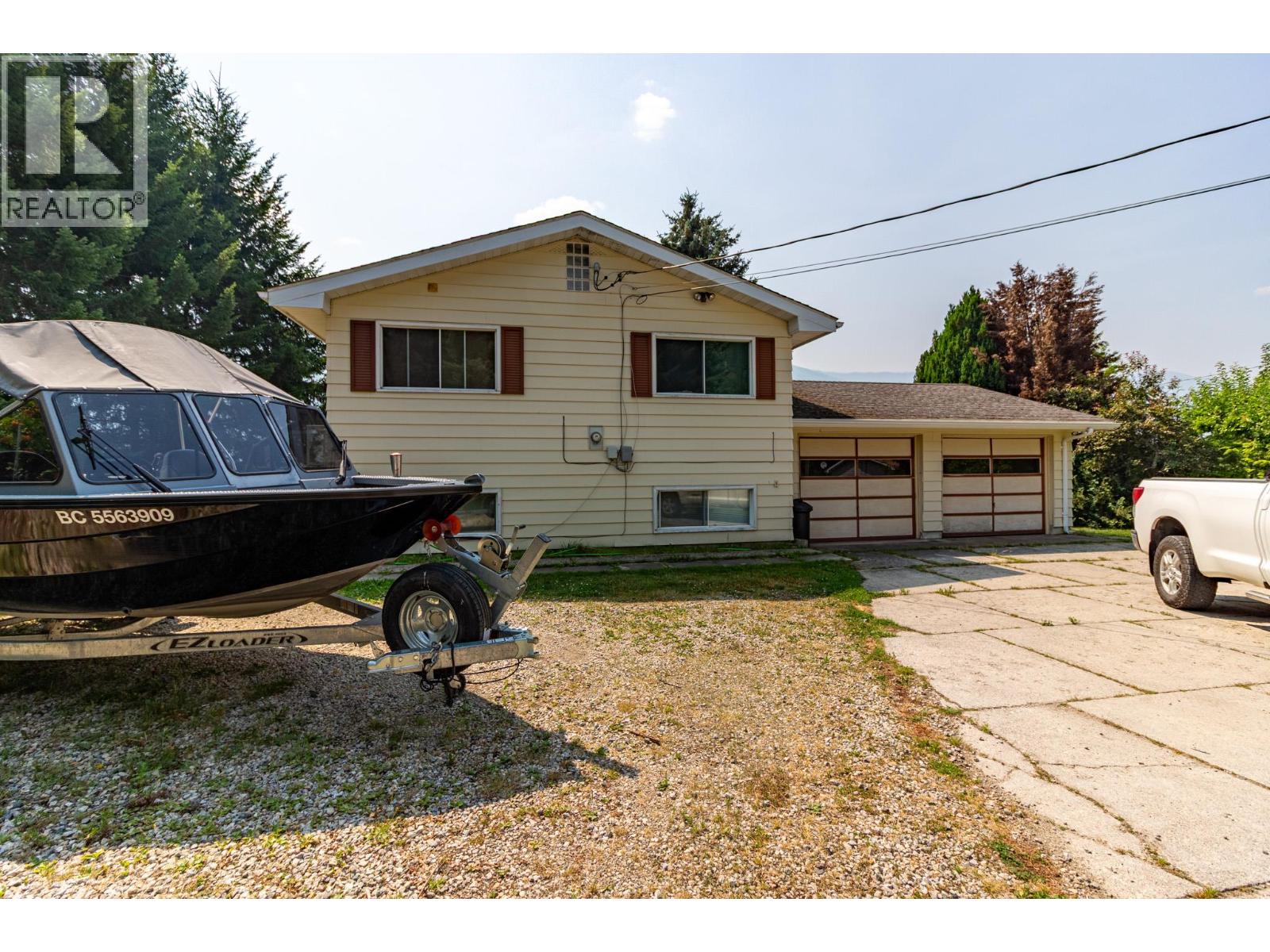 7546 Upper Balfour Road - 40