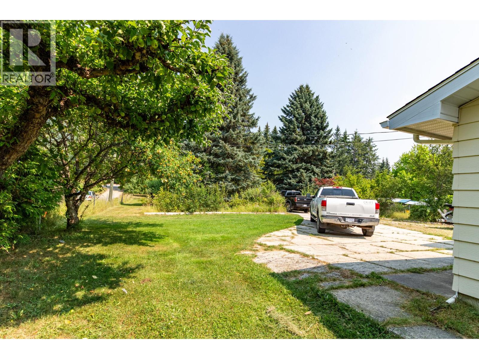 7546 Upper Balfour Road - 43