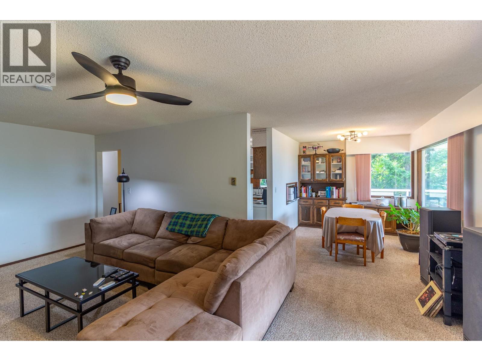 7546 Upper Balfour Road - 8
