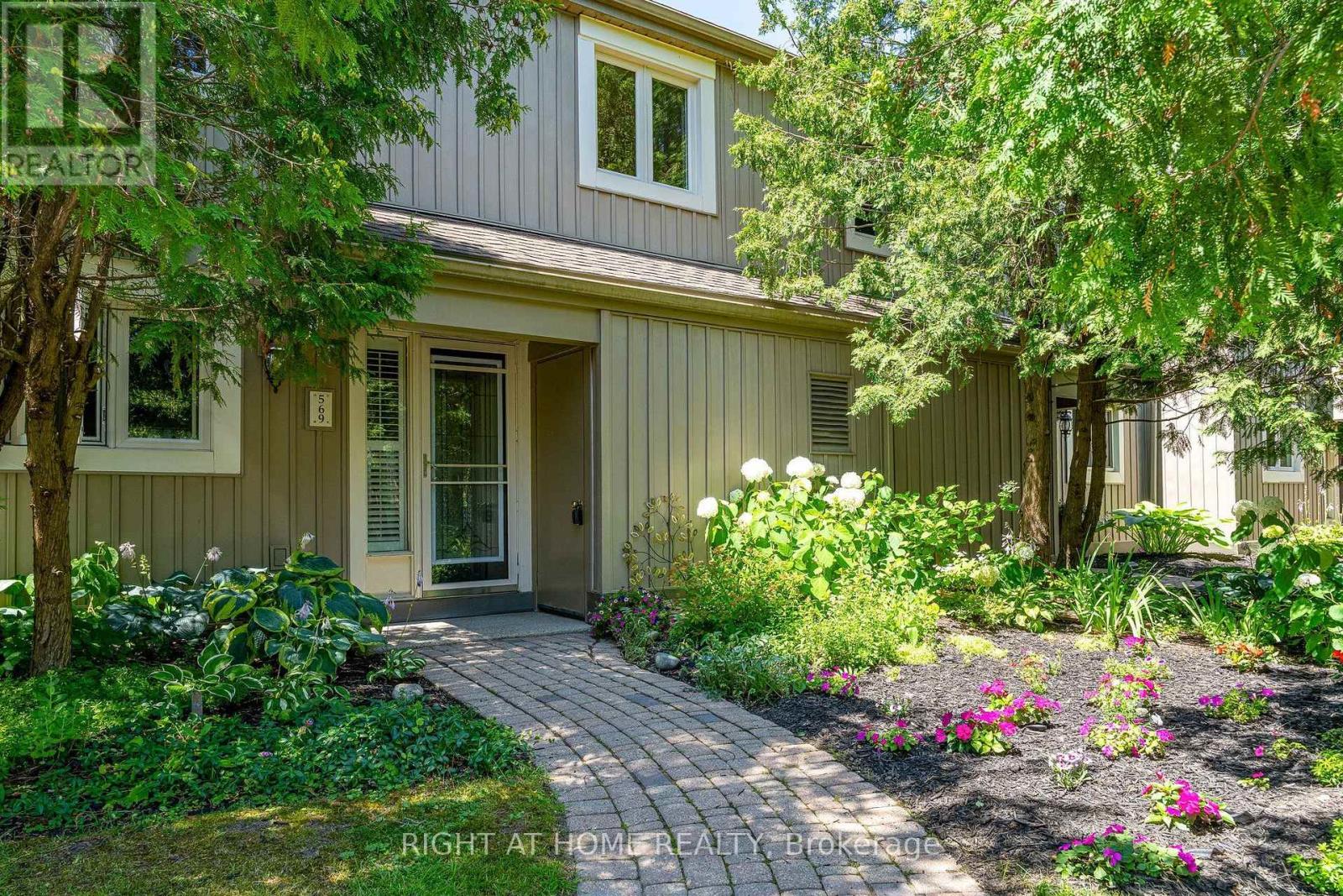 569 OXBOW CRESCENT - 1