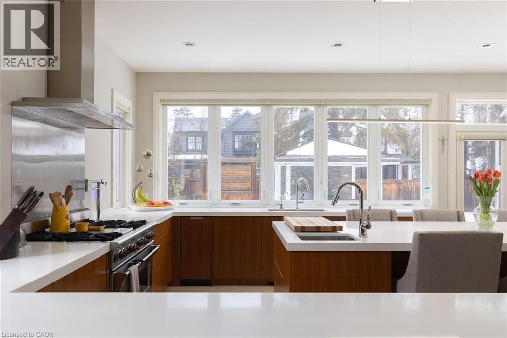 287 MACDONALD Road - 12