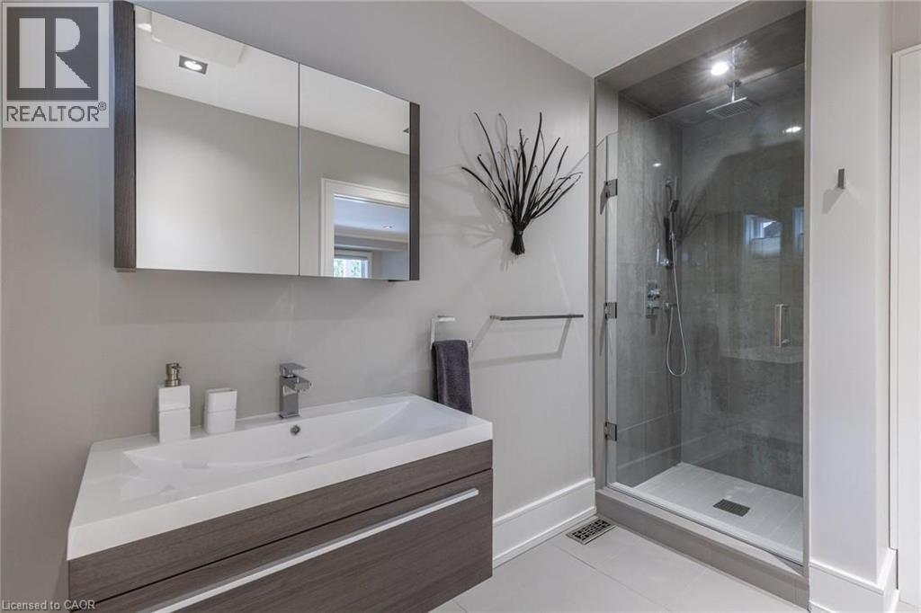287 MACDONALD Road - 20
