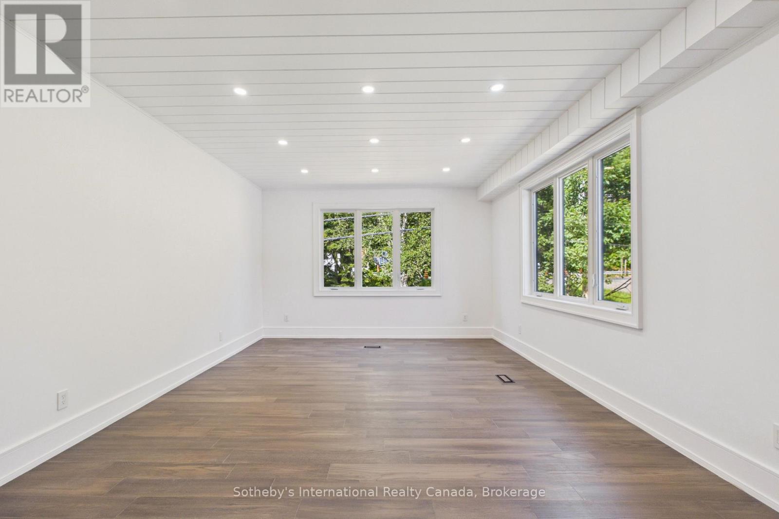 492 BRUNEL ROAD - 29