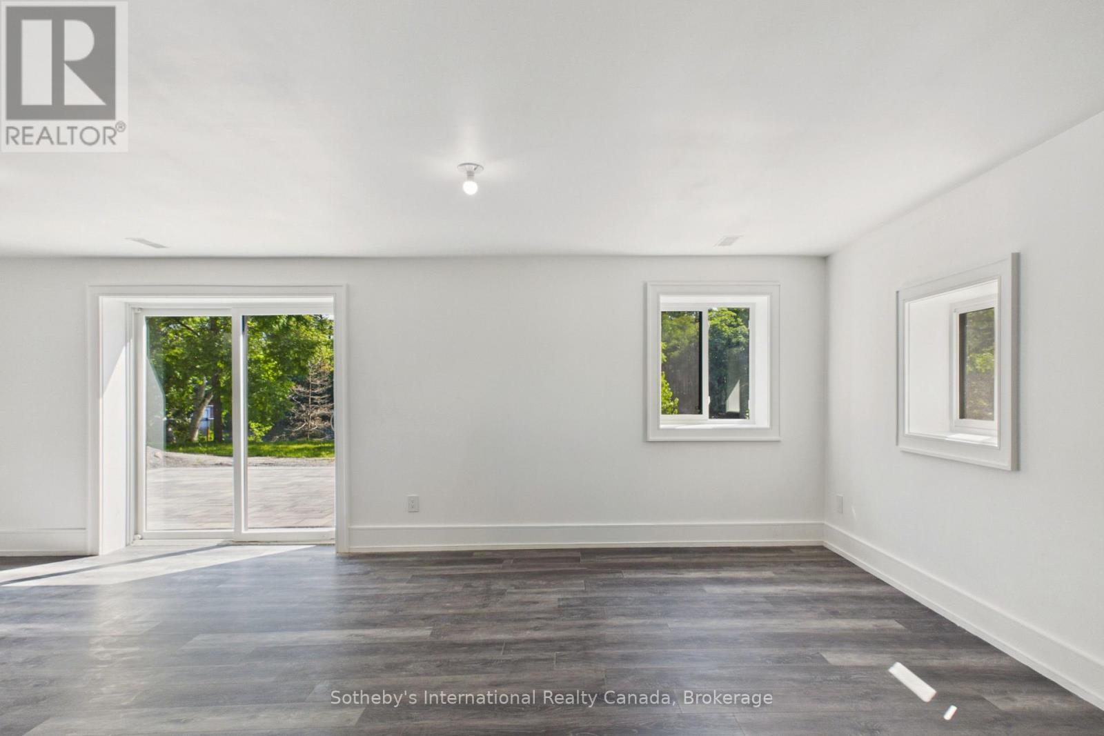 492 BRUNEL ROAD - 34