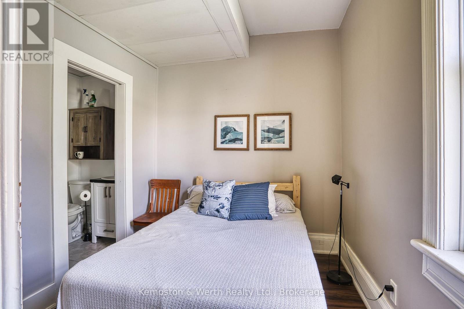 3030 PATRICK STREET - 23