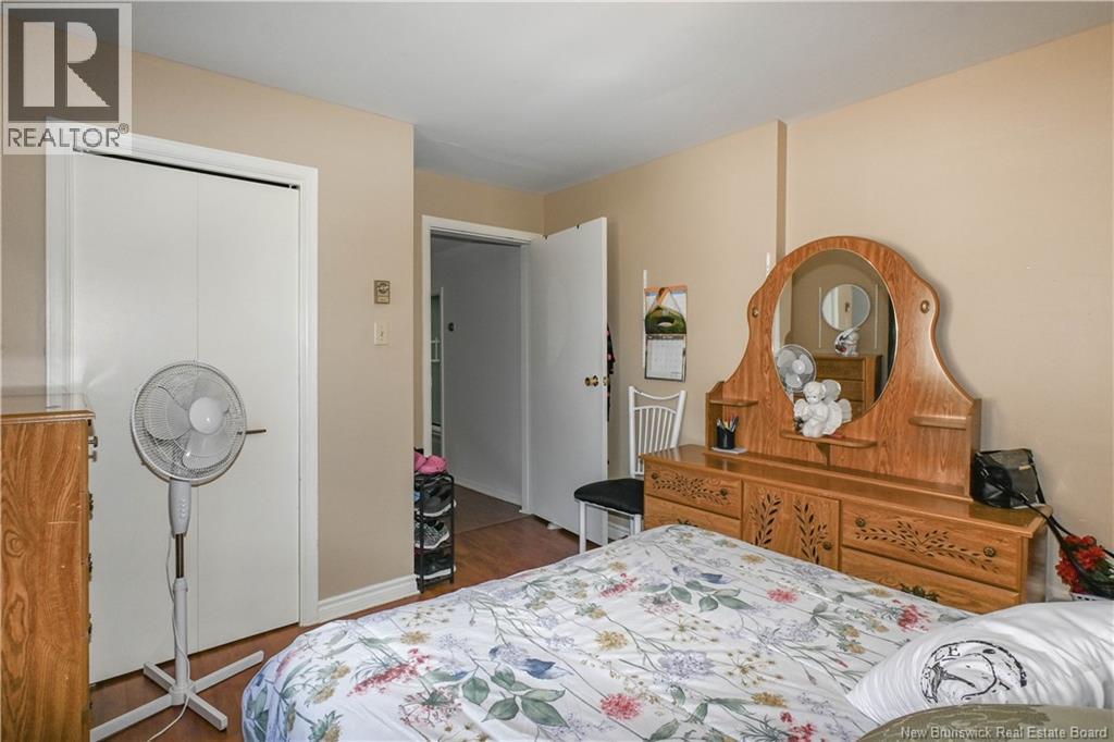 119 Degrâce Street - 28