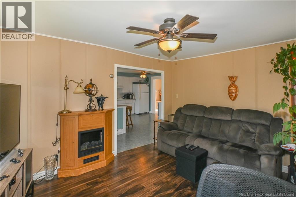 119 Degrâce Street - 24