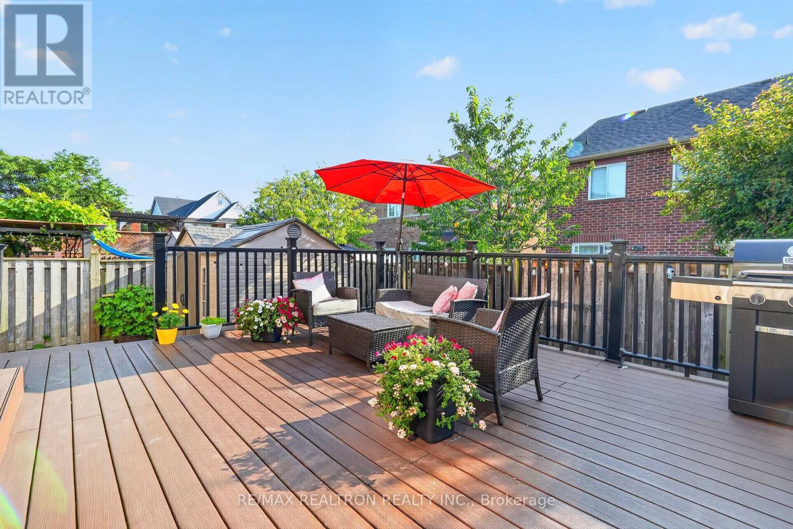 18 CARTER-BENNETT DRIVE - 44