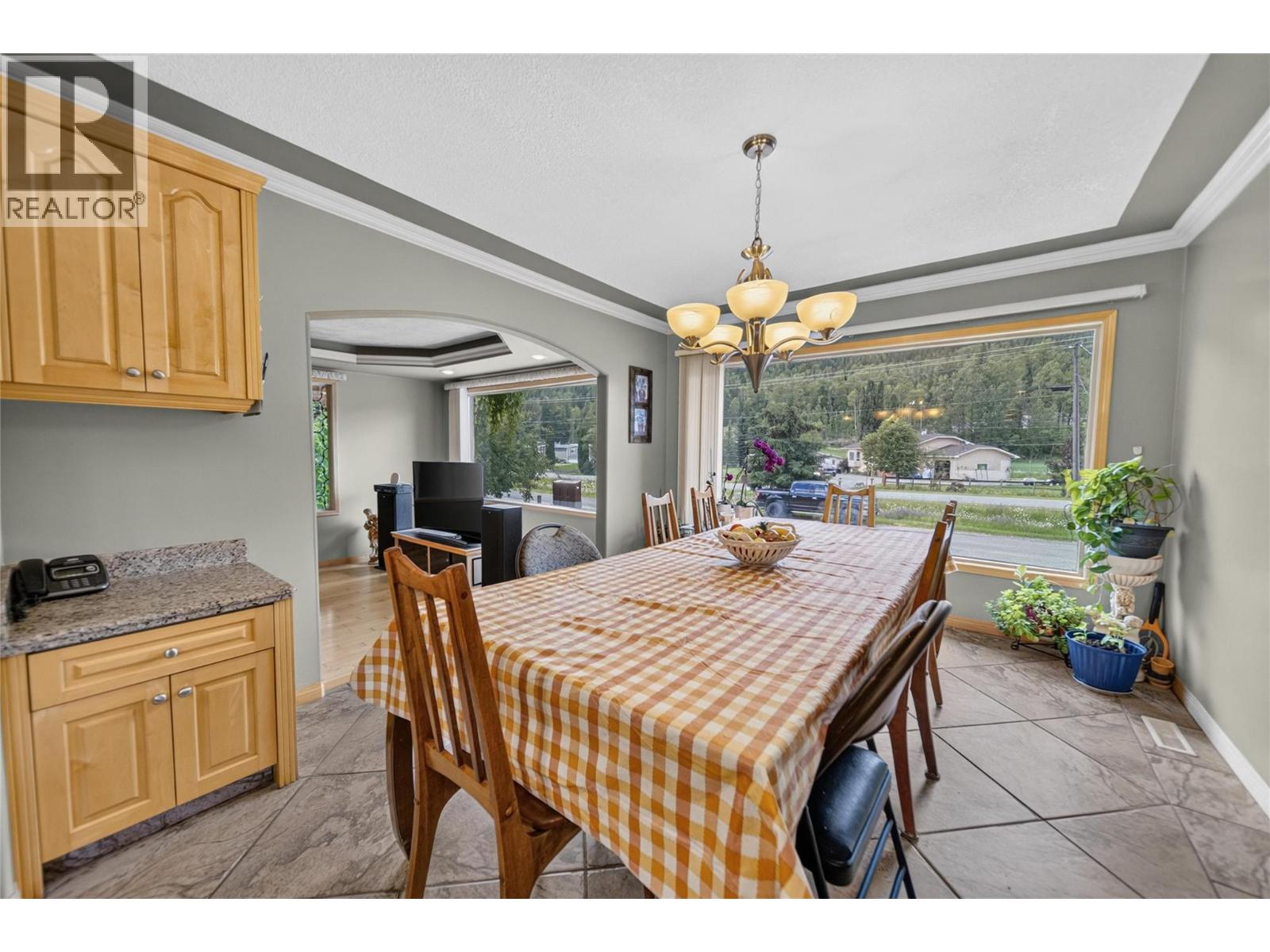 1698 McKenzie Road - 11