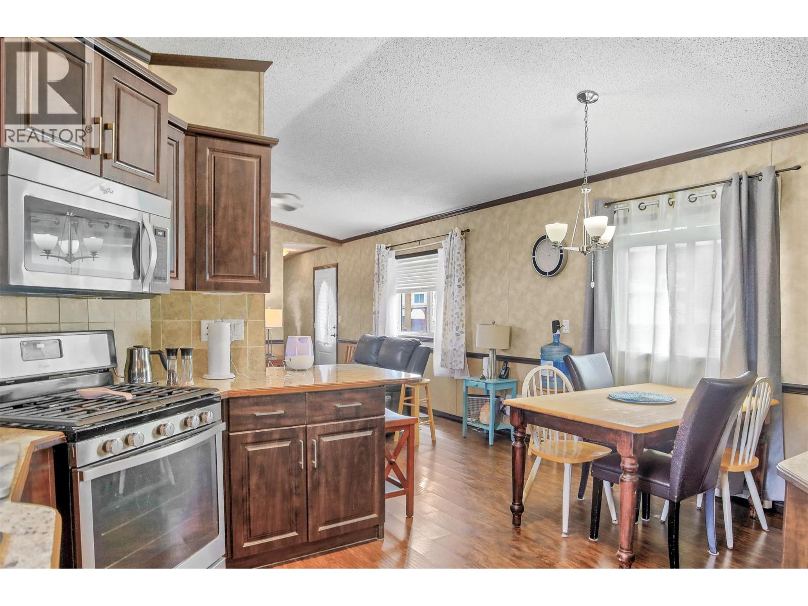 #58 8945 Highway 97 N - 14