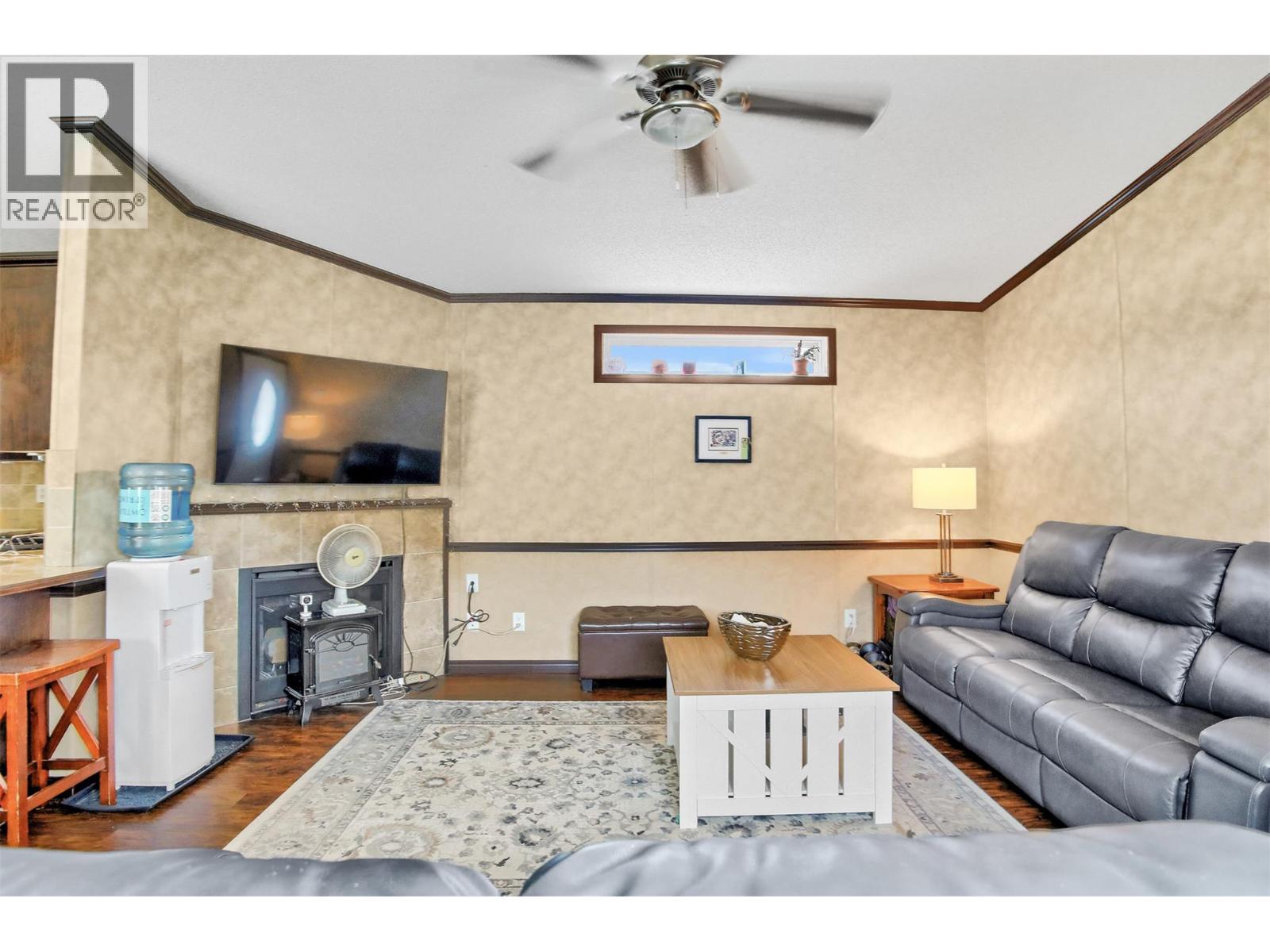 #58 8945 Highway 97 N - 24