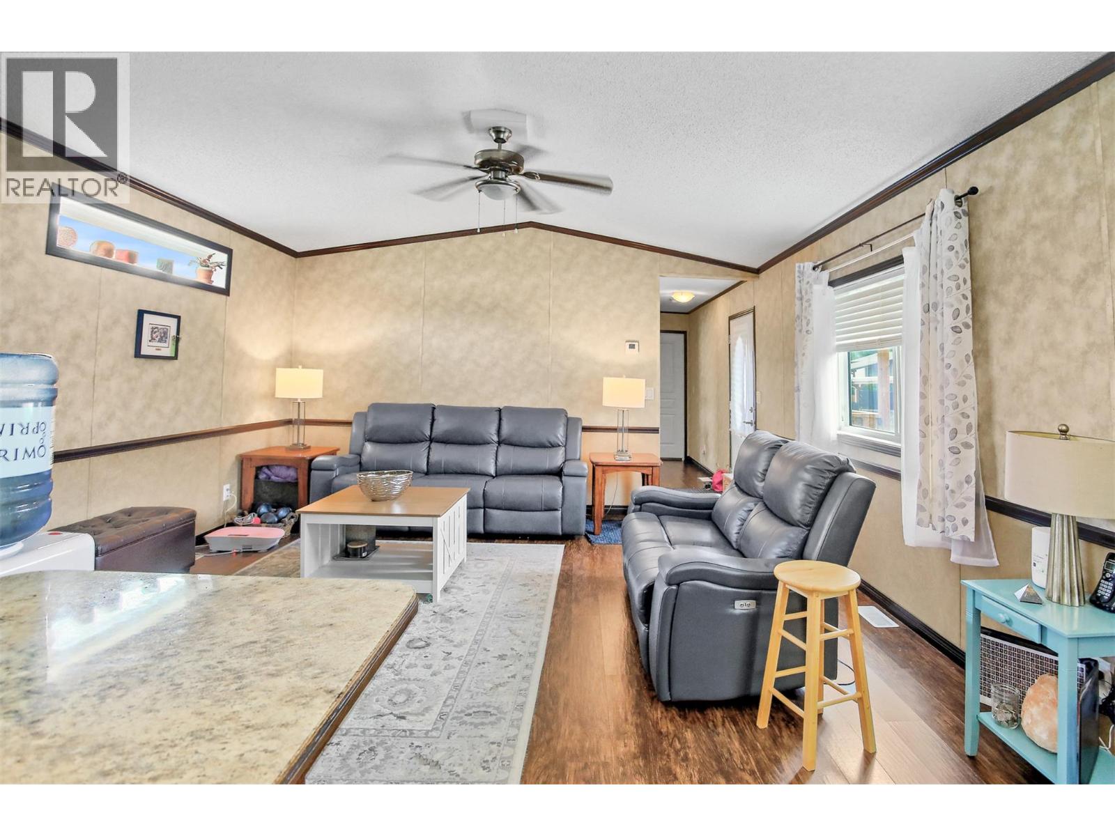 #58 8945 Highway 97 N - 23