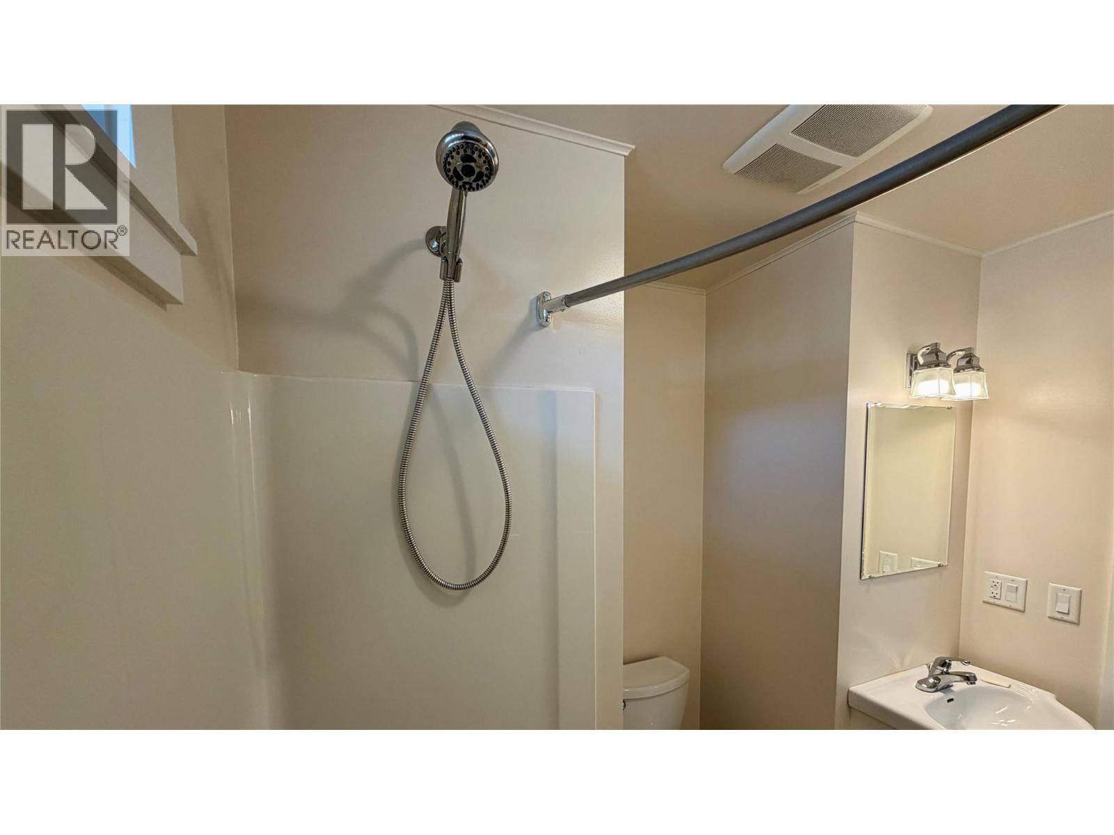 7449 7TH Street - 14