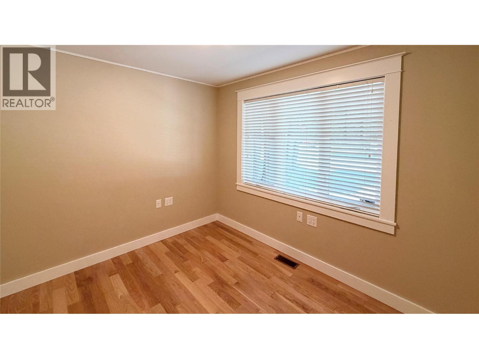 7449 7TH Street - 10
