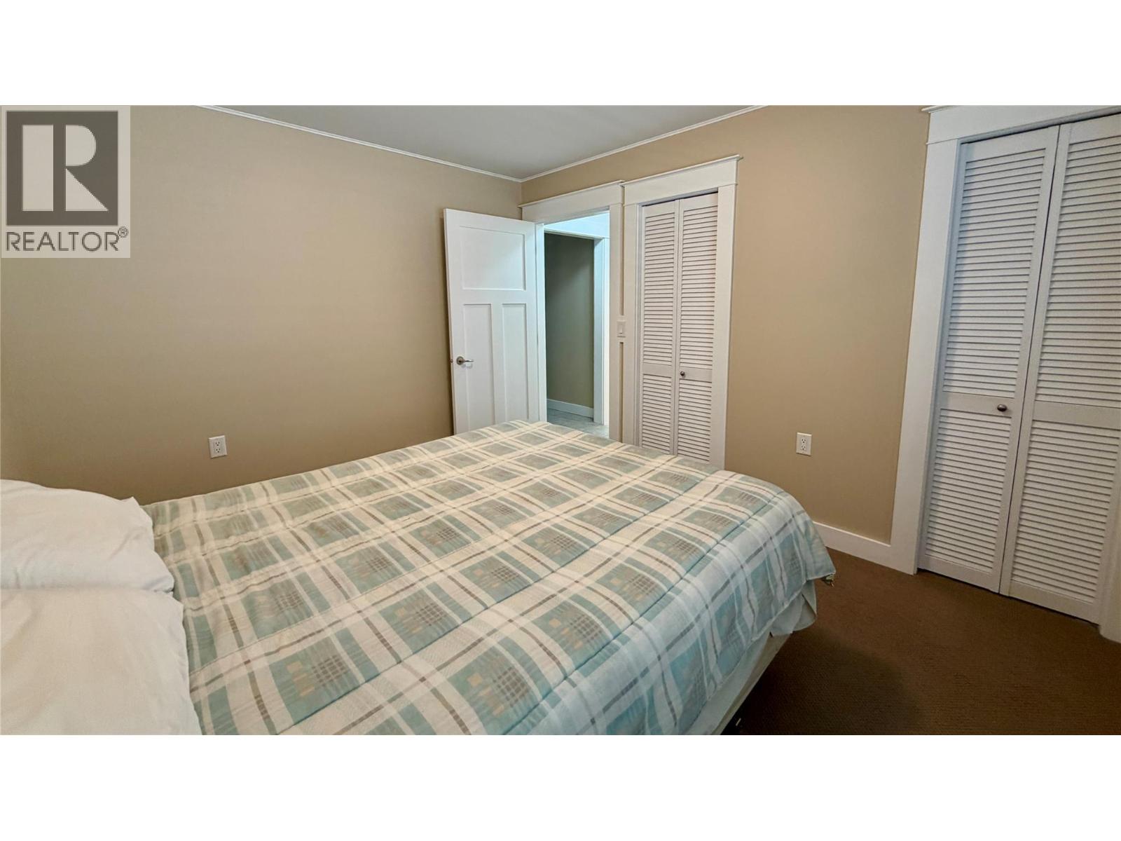 7449 7TH Street - 15