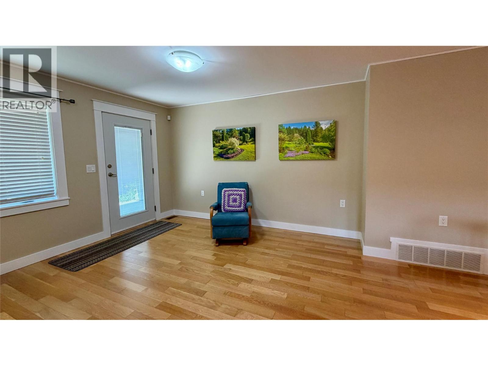 7449 7TH Street - 29