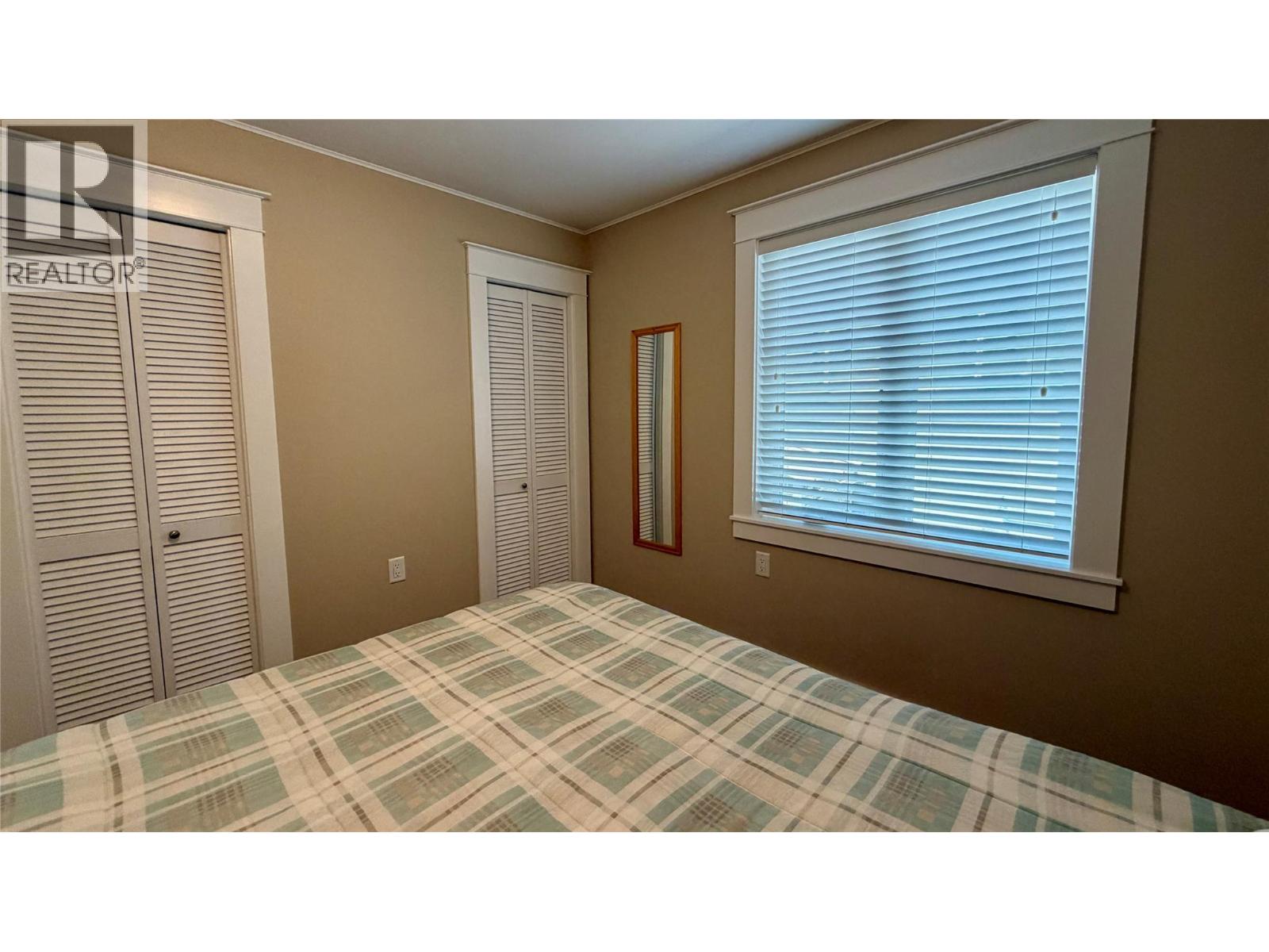 7449 7TH Street - 17