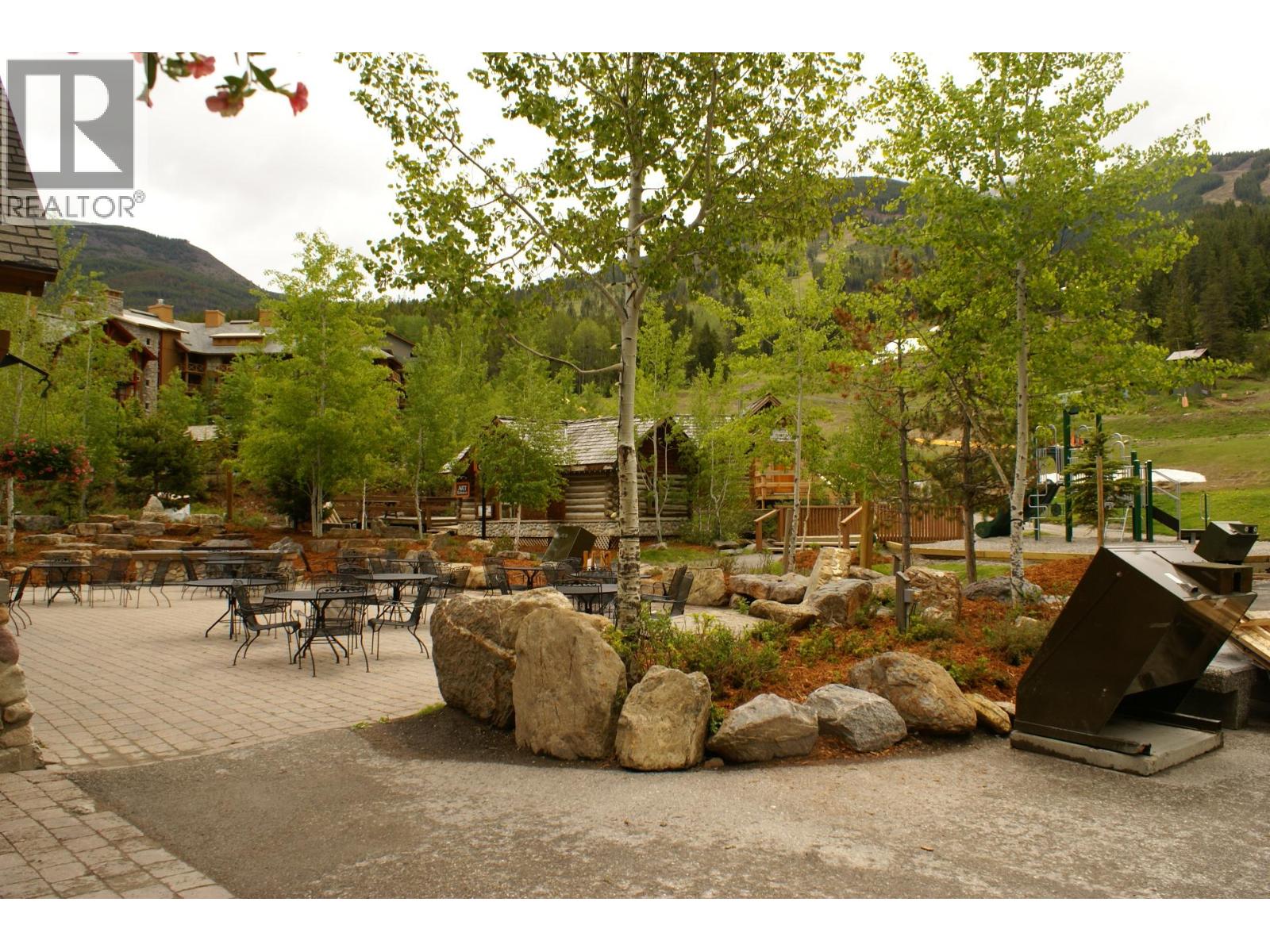 #203 2090 Summit Drive - 29