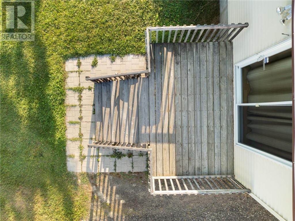 23 Sycamore Street - 18