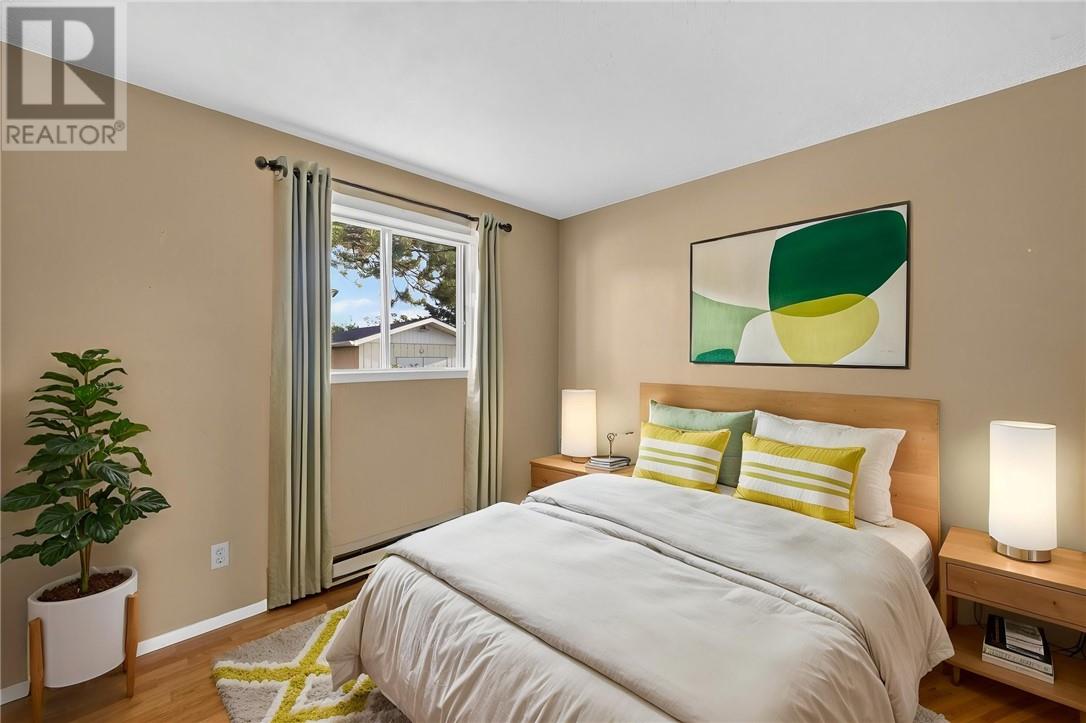 23 Sycamore Street - 28