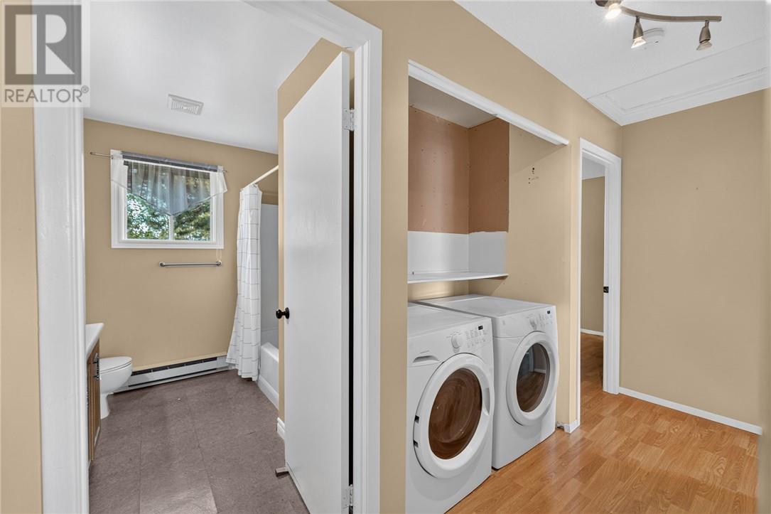 23 Sycamore Street - 33