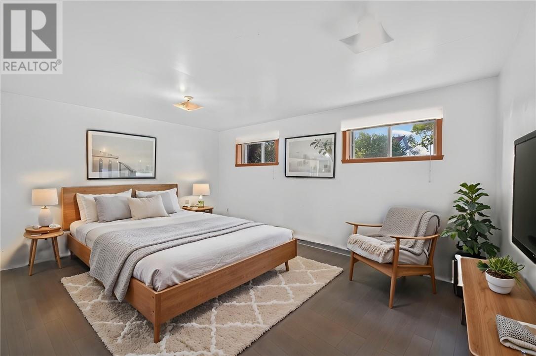 23 Sycamore Street - Image 38