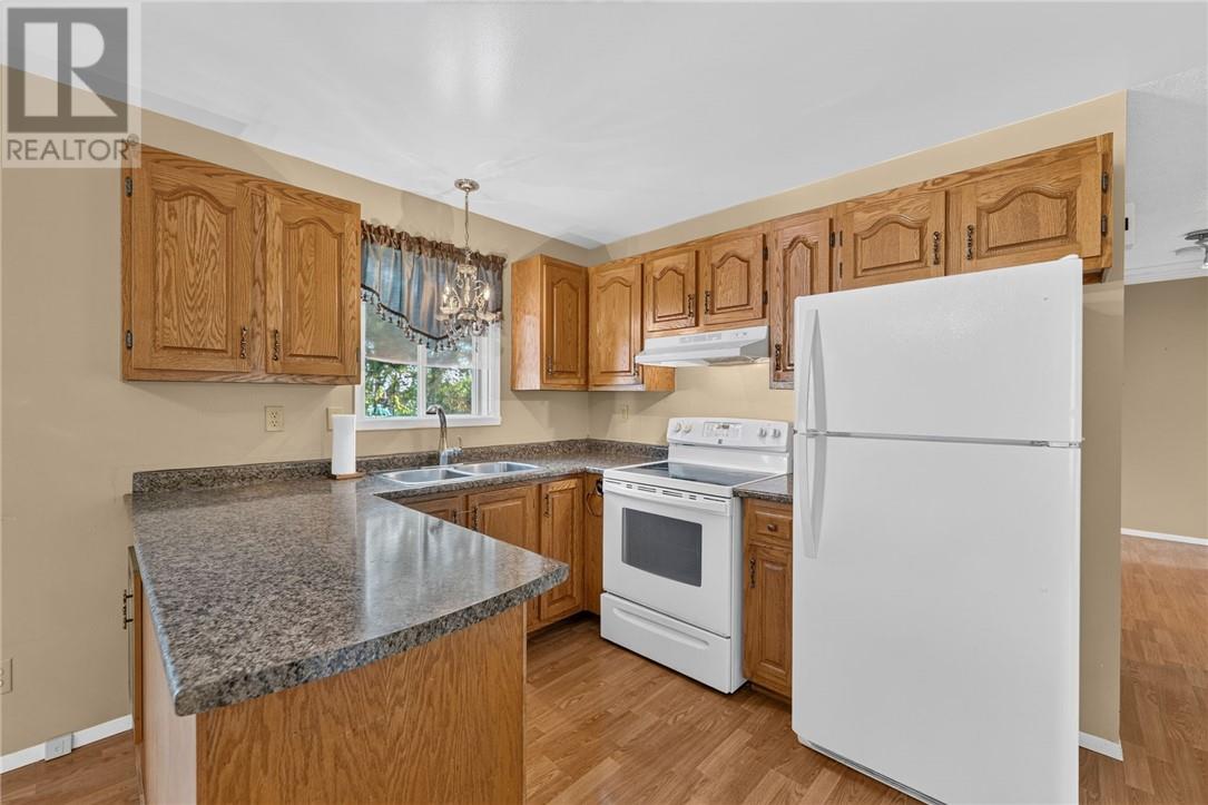 23 Sycamore Street - 8
