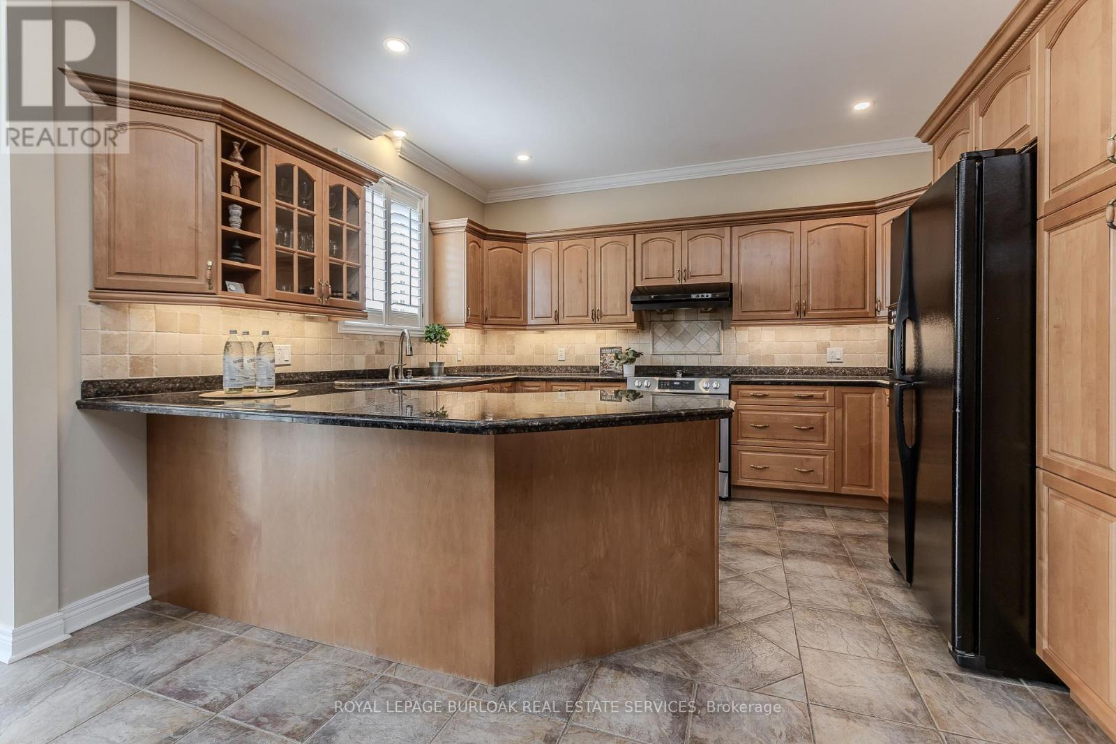 67 WALCOTTE AVENUE - Image 13