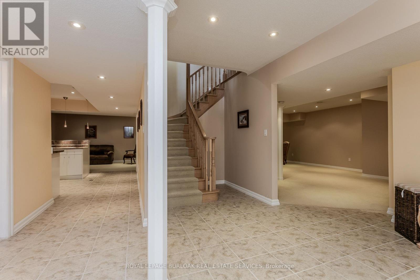 67 WALCOTTE AVENUE - Image 35