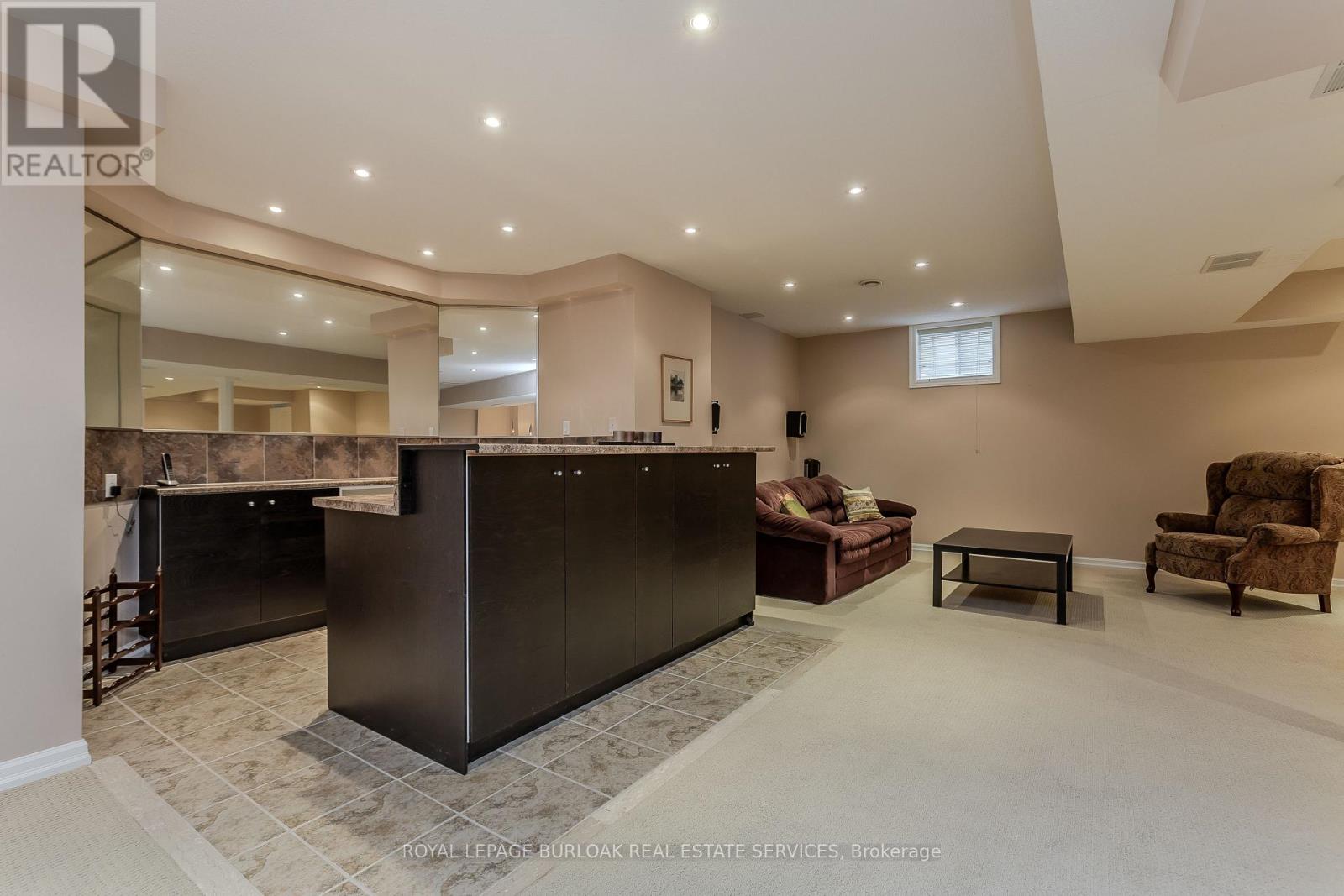 67 WALCOTTE AVENUE - Image 41