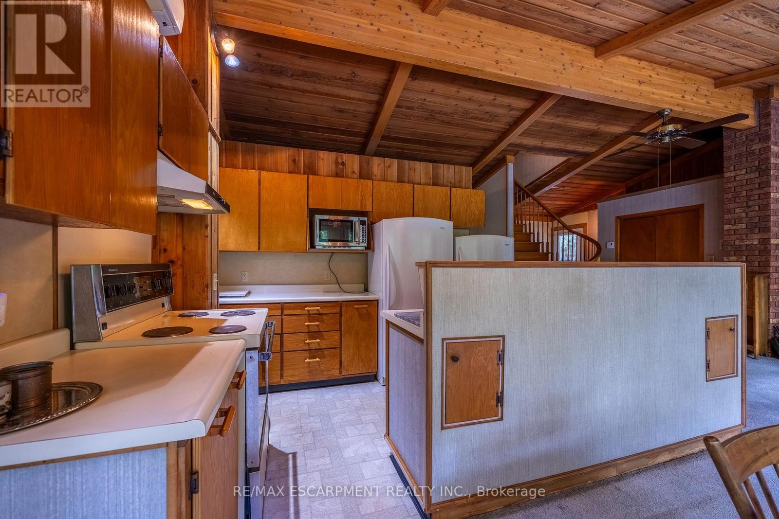 2312 FRONT ROAD - 10